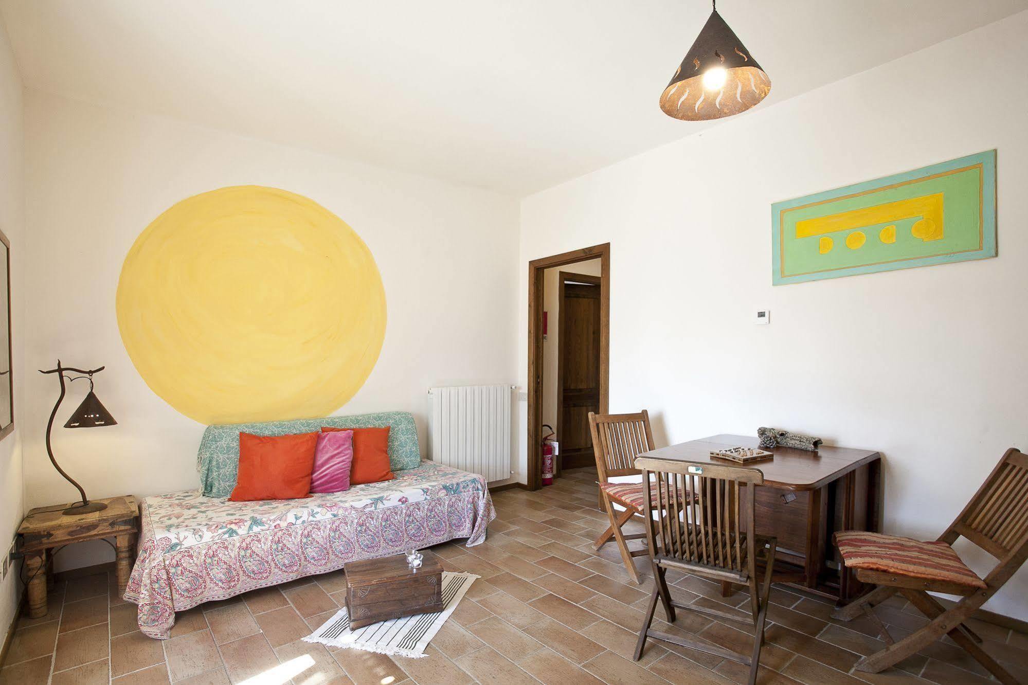 Casale Pundarika Guest House Riparbella Ngoại thất bức ảnh