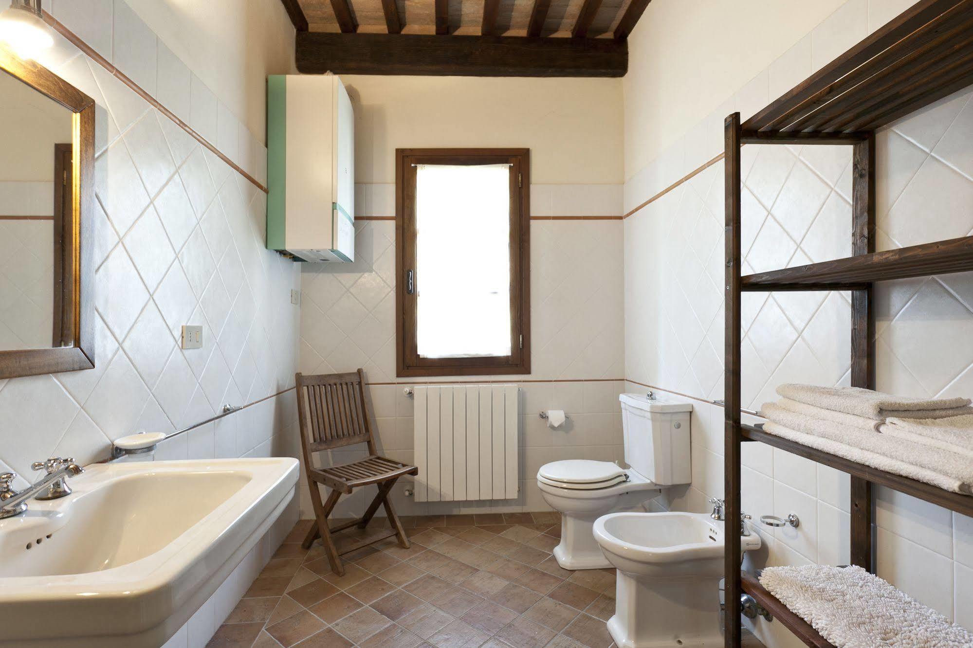 Casale Pundarika Guest House Riparbella Ngoại thất bức ảnh