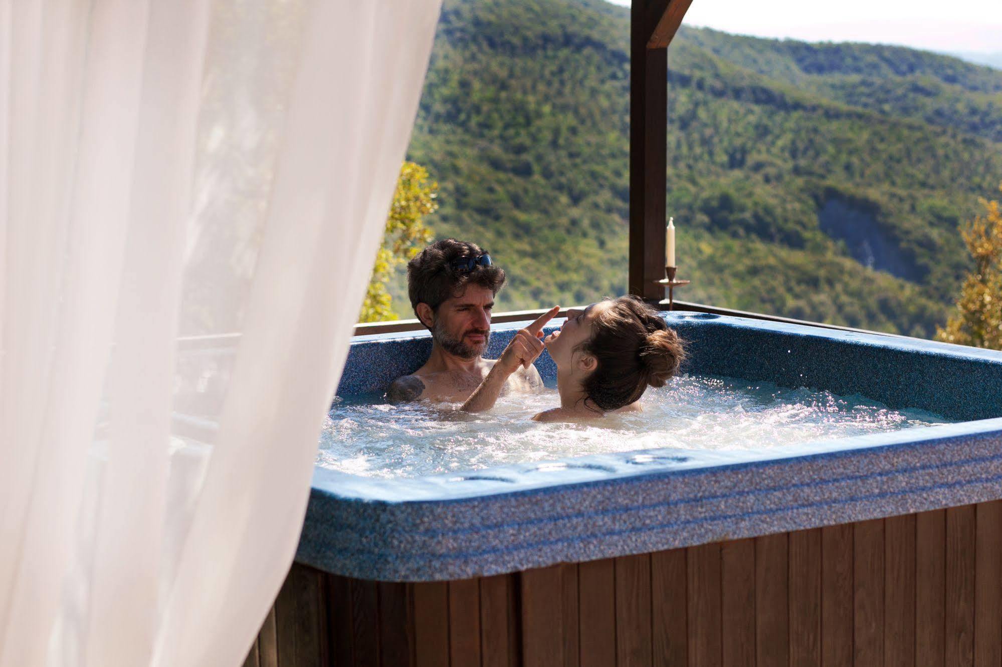 Casale Pundarika Guest House Riparbella Ngoại thất bức ảnh