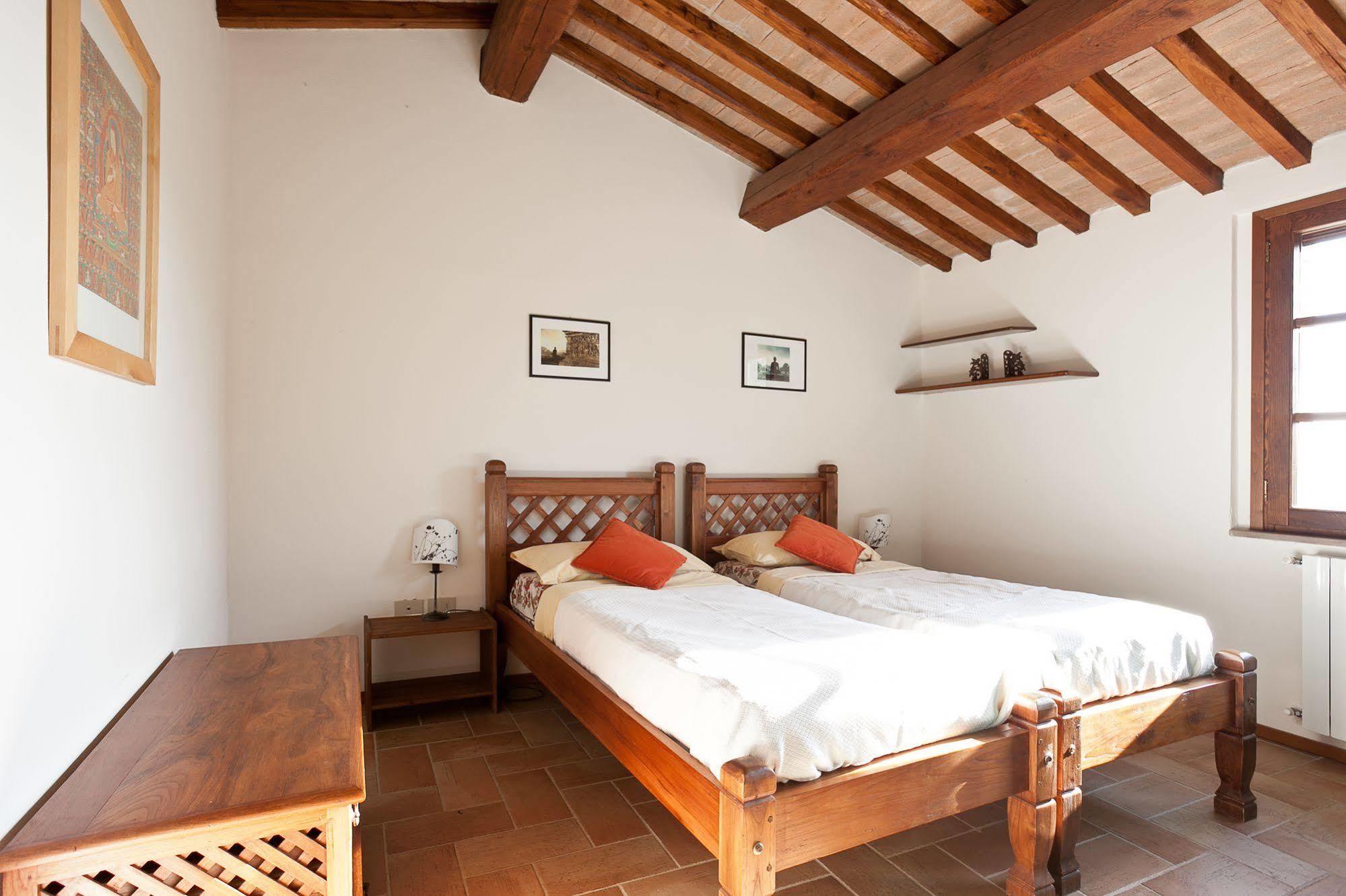 Casale Pundarika Guest House Riparbella Ngoại thất bức ảnh